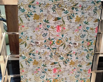 Edredón Kantha floral de Jaipur: ropa de cama reversible de algodón puro cosida a mano.