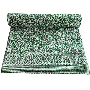 Indian Kantha Quilt Green Printed Throw Reversible Coverlet Summer Bedspread Quilted Kantha Blanket Kantha Queen Cotton