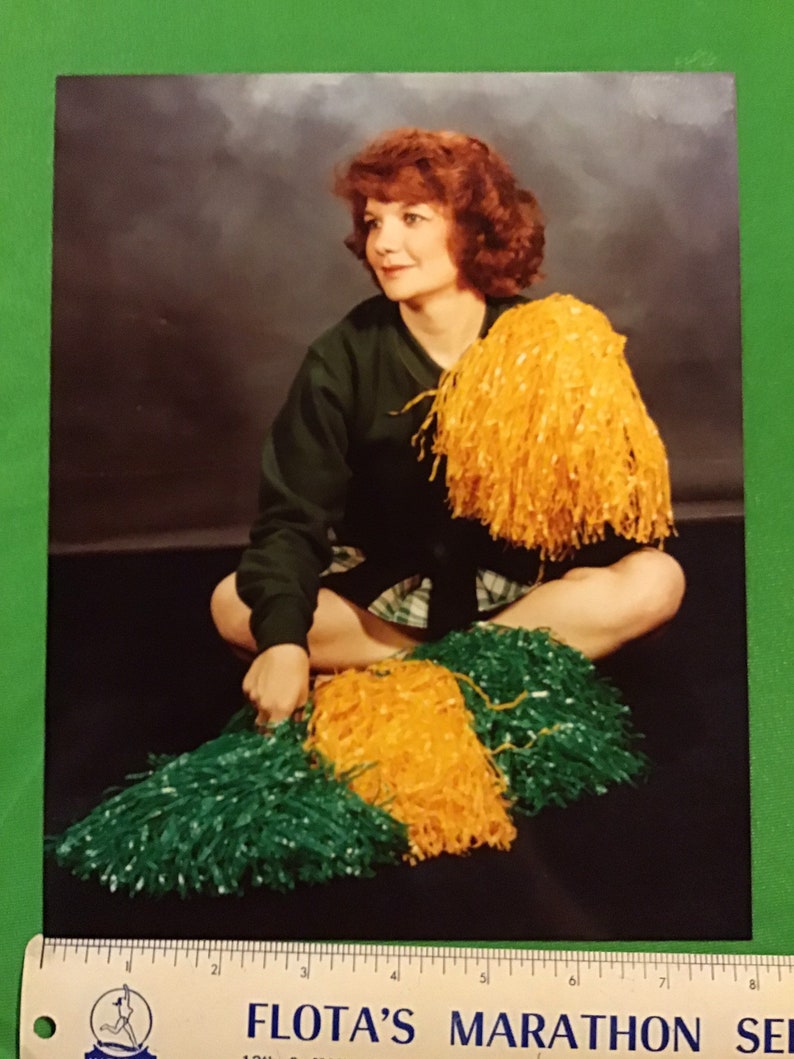 Mature Listing 1990s 8x10 Amateur Model