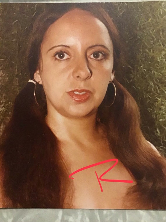 Girl smokes weed from her pussy Porn image israili girls