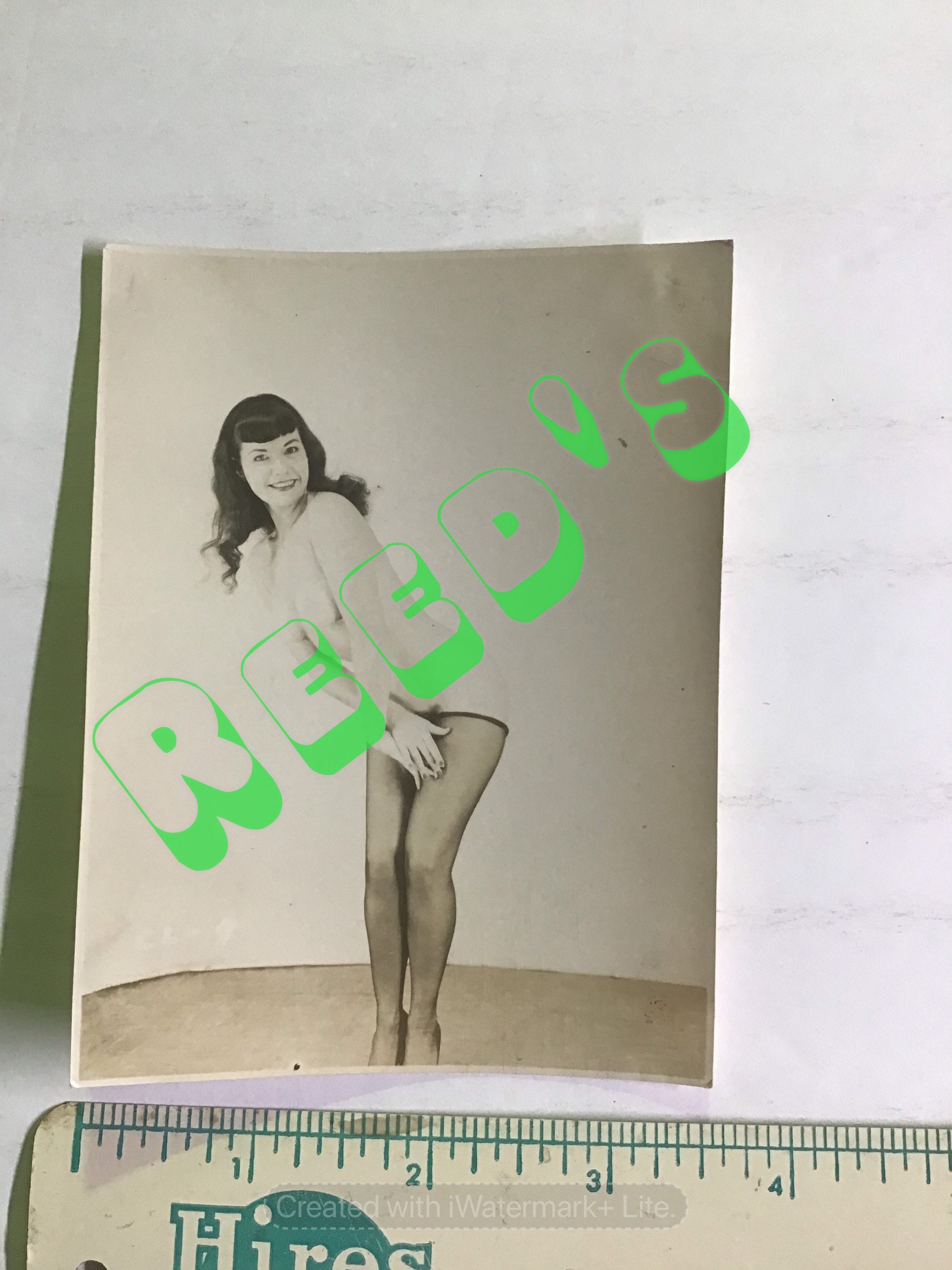 original 1950s bettie página irving klaw cl 9 serie fotografía etsy