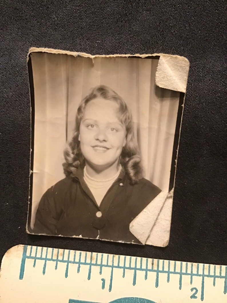 Vintage Arcade Photobooth Photo Smiling Girl