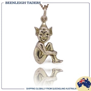 English Hallmarked Yellow Gold Pixie Charm Guaranteed Genuine 9ct 9k Gold