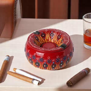 Handmade Ceramic Ashtray with Lid - Outdoor Cigar and Cigarette Ashtray - Unique Gift for Smokers - Special for Men