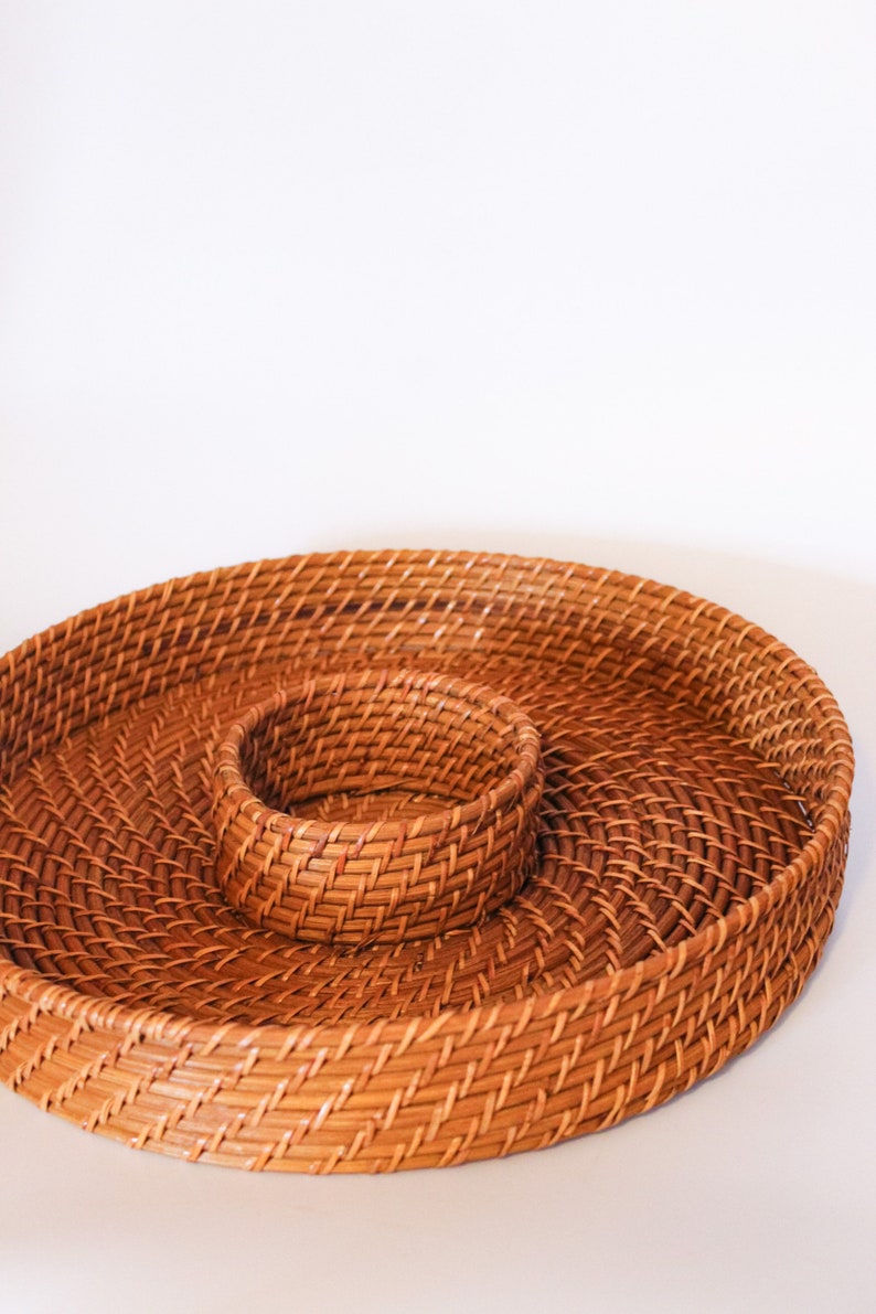 Vintage Wicker Serving Basket or Wall Hanging Brown Neutral Boho Woven Tray