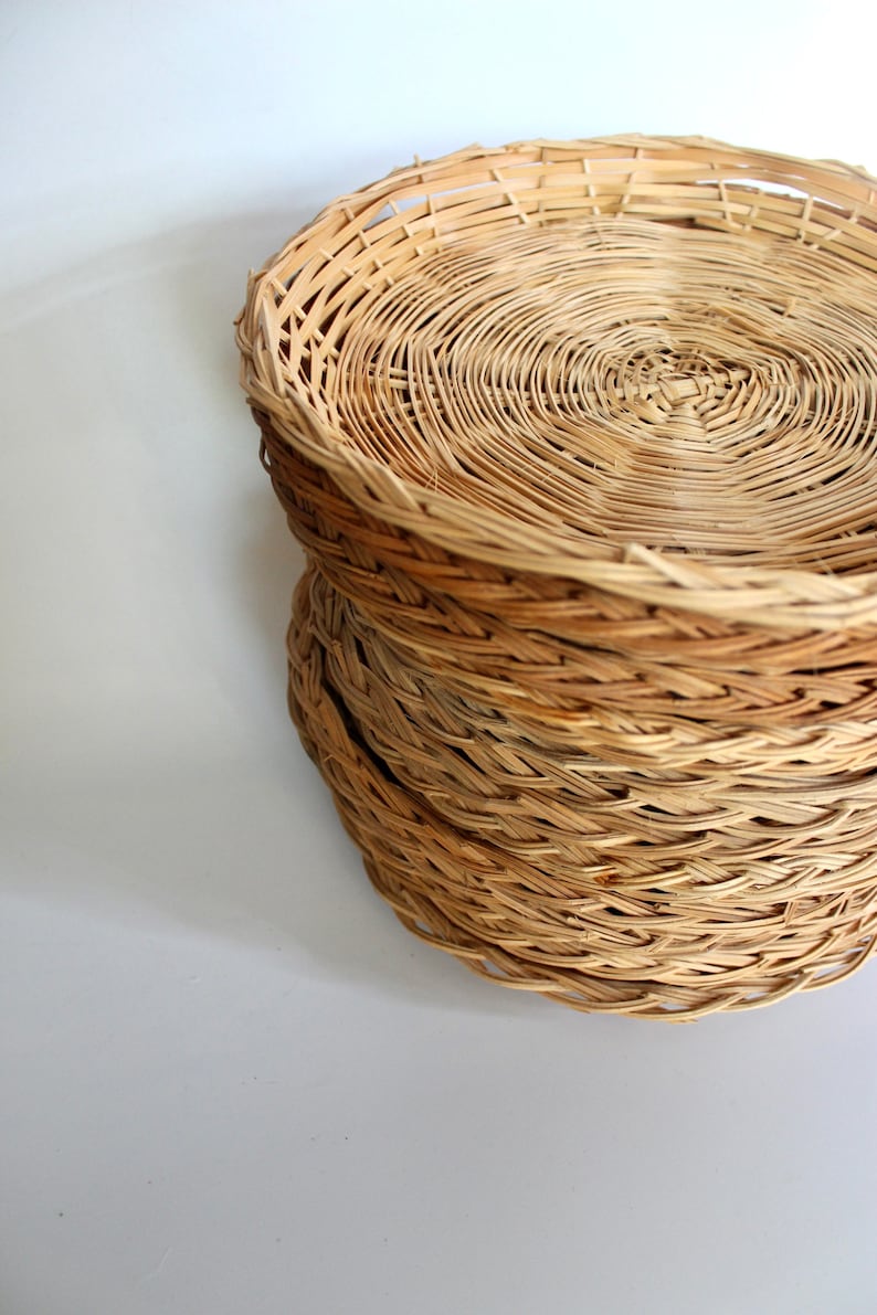Vintage Wicker Placemat Plate Wall Basket Bowl Woven Round Etsy