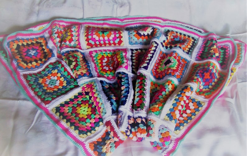 Granny Square Decke Bild 3