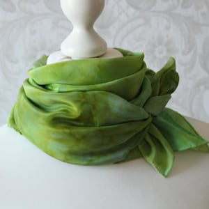 Silk scarf fantasy in yellow green patterned scarf silk