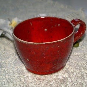 Tasse rote Keramik getöpfert Mohn Kaffeetasse Teetasse Bild 3