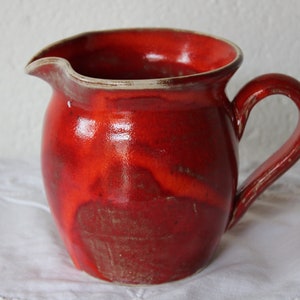 red jug ceramic from the pottery Milchkrug Wasserkrug