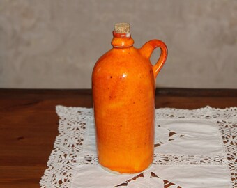 orange Flasche gerade Form Keramik Töpferei Handarbeit