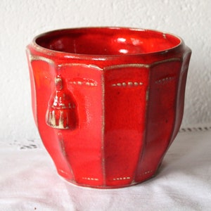 czerwona doniczka ceramiczna doniczka na kwiaty