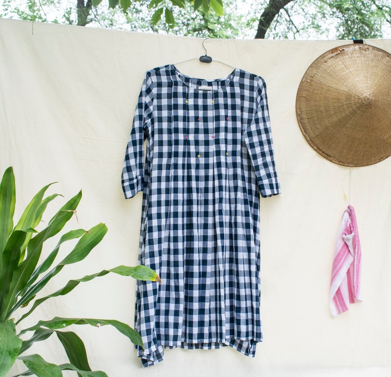 organic cotton hand emboridery pleated dress Blue check organic cotton dress with hand emboridery