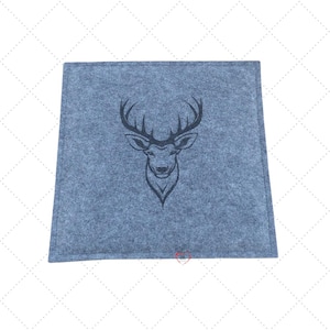 Felt seat cushion, deer with laser engraving