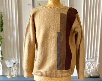 Pull homme vintage 80s en laine tricoté main couleur caramel motif color blocks gris, marron et marron clair T XXL