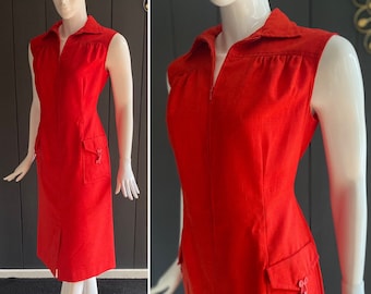 Robe vintage 60s rouge vif avec petit col zippé + maxi poches stylisées, Taille 42/44