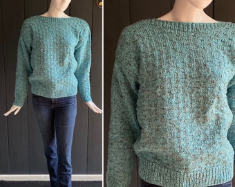 Pull over vintage 80s tricoté main en laine chinée couleur chocolat menthe, Taille 38/40