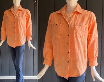 Vintage 90s shirt in thick textured checked cotton, salmon/coral color, Size 40/42/M/L