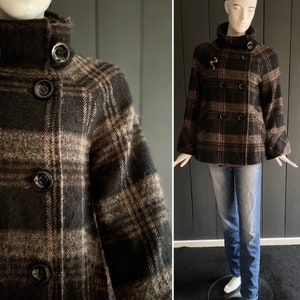 Vintage Y2K Overcoat Jacket Inspired by the 1960s in Fine Vintage Y2K Overcoat Jacket Inspired by the 1960s in Fine