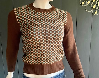 Small vintage 70s light sweater in synthetic wool with geometric pattern bib Size 34/36