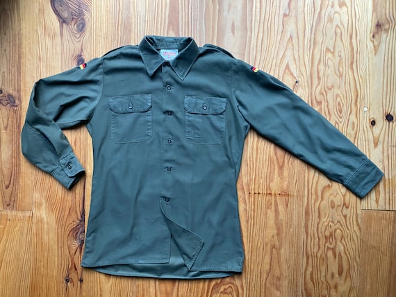 Vintage 1989 Men's/unisex Military Shirt, Khaki Color With Vintage 1989 Men's/unisex Military Shirt, Khaki Color With