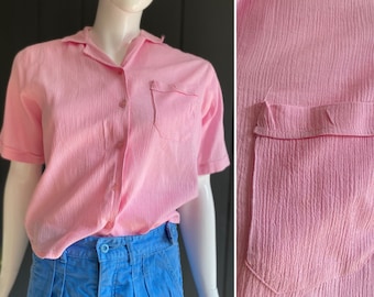 Chemise vintage 80s en gaze de coton toute simple, à manches courtes, couleur rose clair, T 40