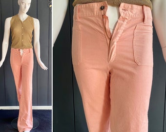 Vintage 70s bell bottom cut pants in pale pink cotton, Size 30/32/XXXS