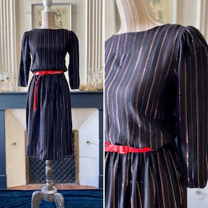 Vintage 80s black dress in fine and light fabric with vertical stripes in colored lurex threads Size 34/36
