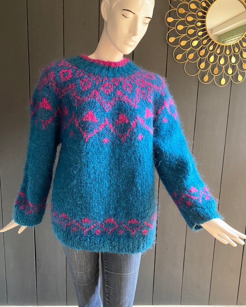 Large vintage 90s hand-knitted wool sweater boho/chunky style Size 44/46/2XL image 3