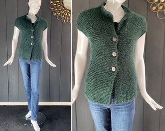 Gilet vintage 90s à manches courtes extra doux tricoté main couleur vert sapin, Taille 36/38/S/M