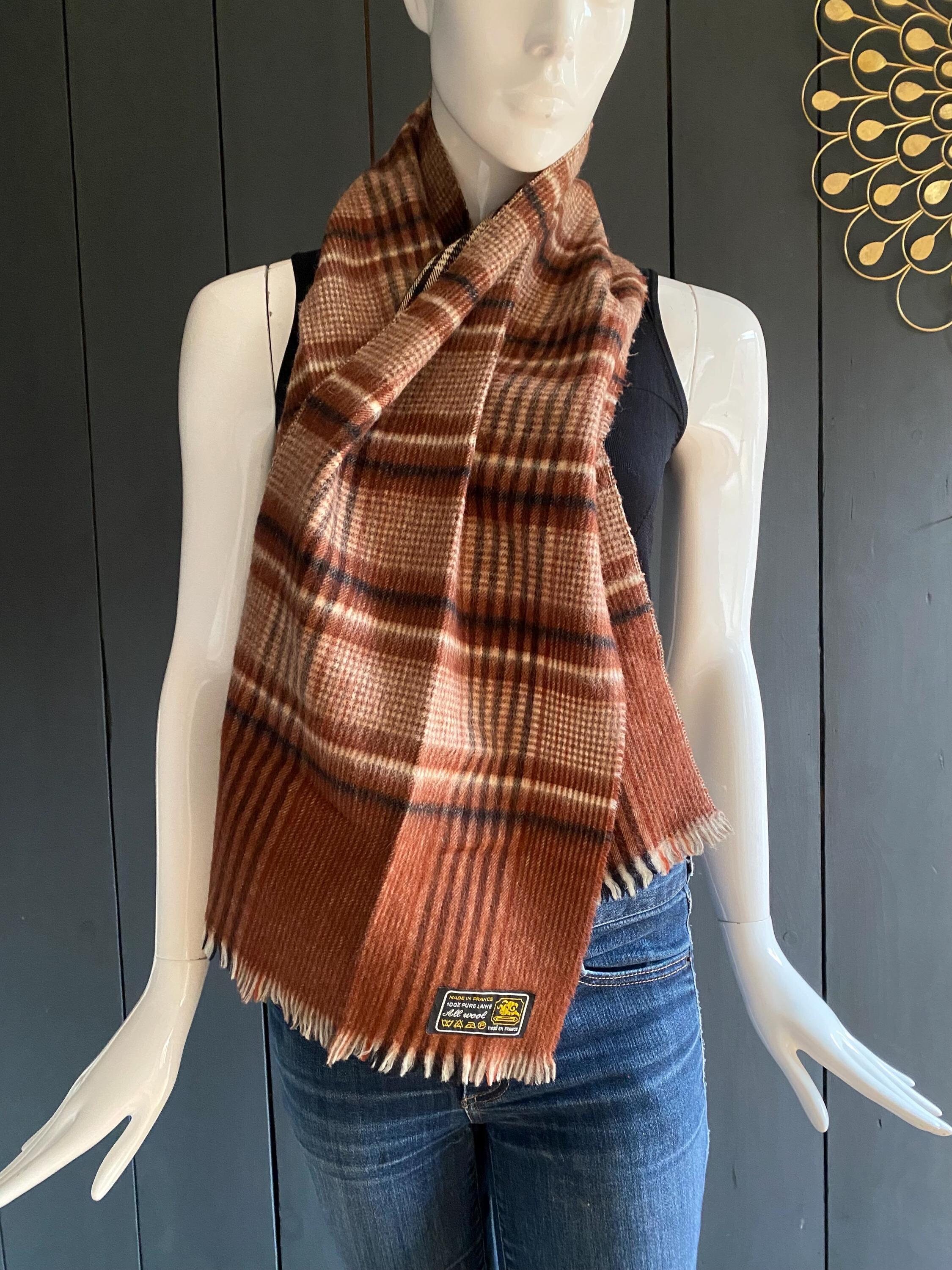 Superb vintage 80s scarf in pure wool with brown, black, orange and white tartan pattern, double-sided detail.