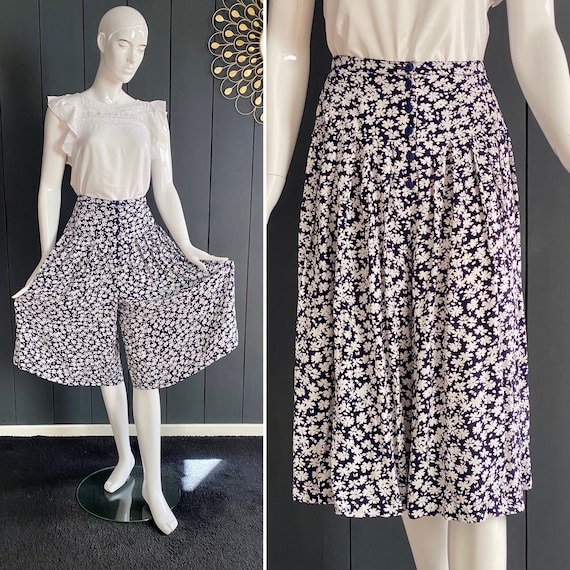 Pantalon culotte ligero vintage 80 90s azul marino con estampados florales blancos Talla 36 38 S M