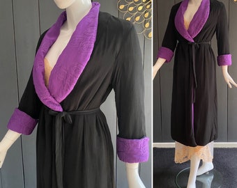 Robe de chambre façon Kimono vintage 70s cousu main noir avec envers violet molletonné Taille 40/42/M/L