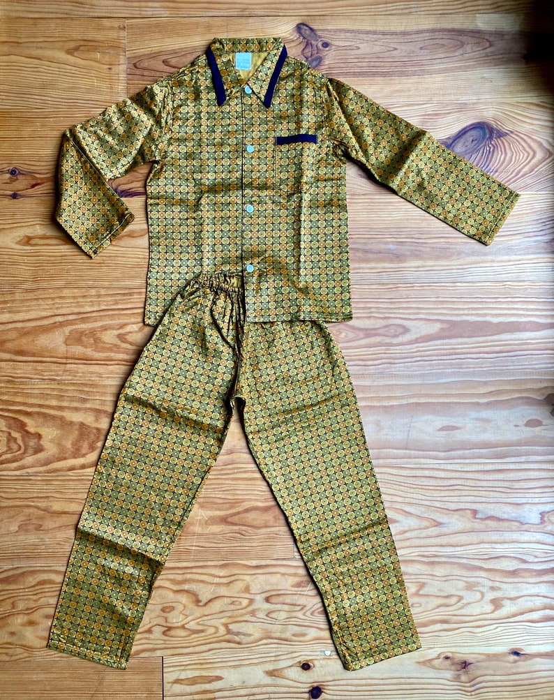 Pyjama vintage 60s dead stock en coton mélangé satiné avec chemise et pantalon Taille 12/14 ans image 5