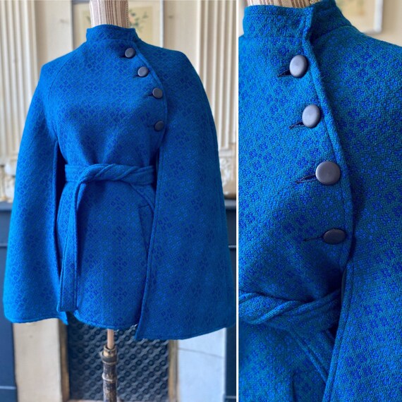 Splendid 60s wales tweed vinatge "tapestry" cape w