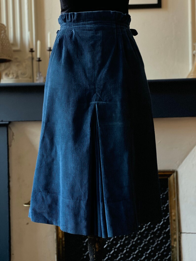 70s vintage skirt skirt in duck blue corduroy T 3436