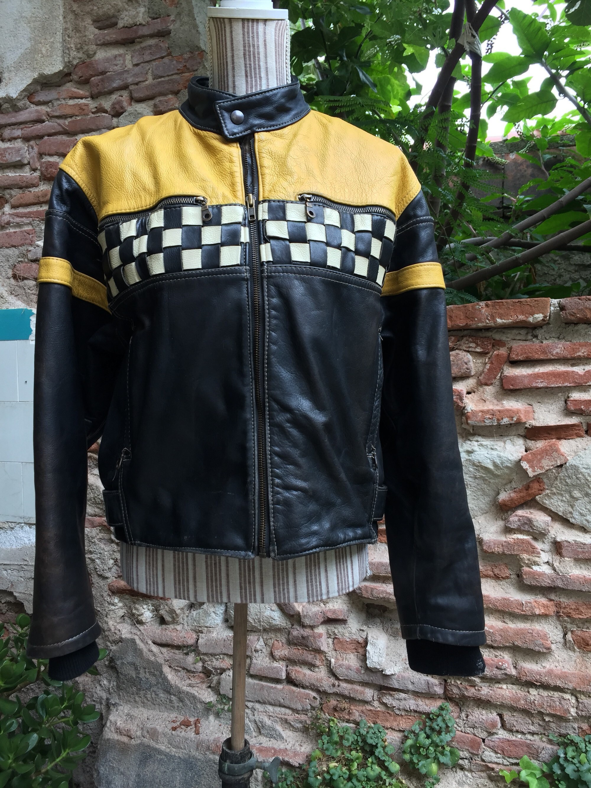 Vintage Biker Jacket 80s in Black White 