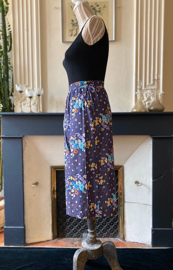 Vintage 70/80s skirt in very fine cotton, navy bl… - image 6