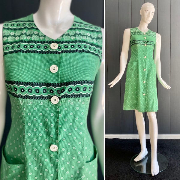 Robe tablier/blouse ouvrière paysanne vintage 70s en coton vert avec motif fleurs et pois, sans manches, T 36/38