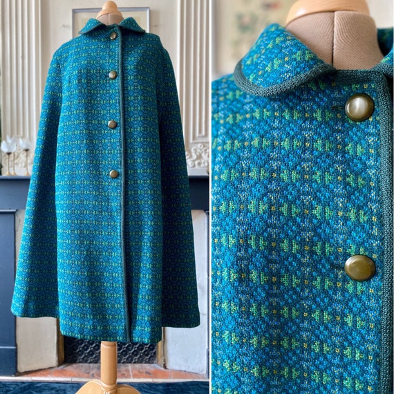 Stunning vintage cape 60s in Wales 'tapestry' wool
