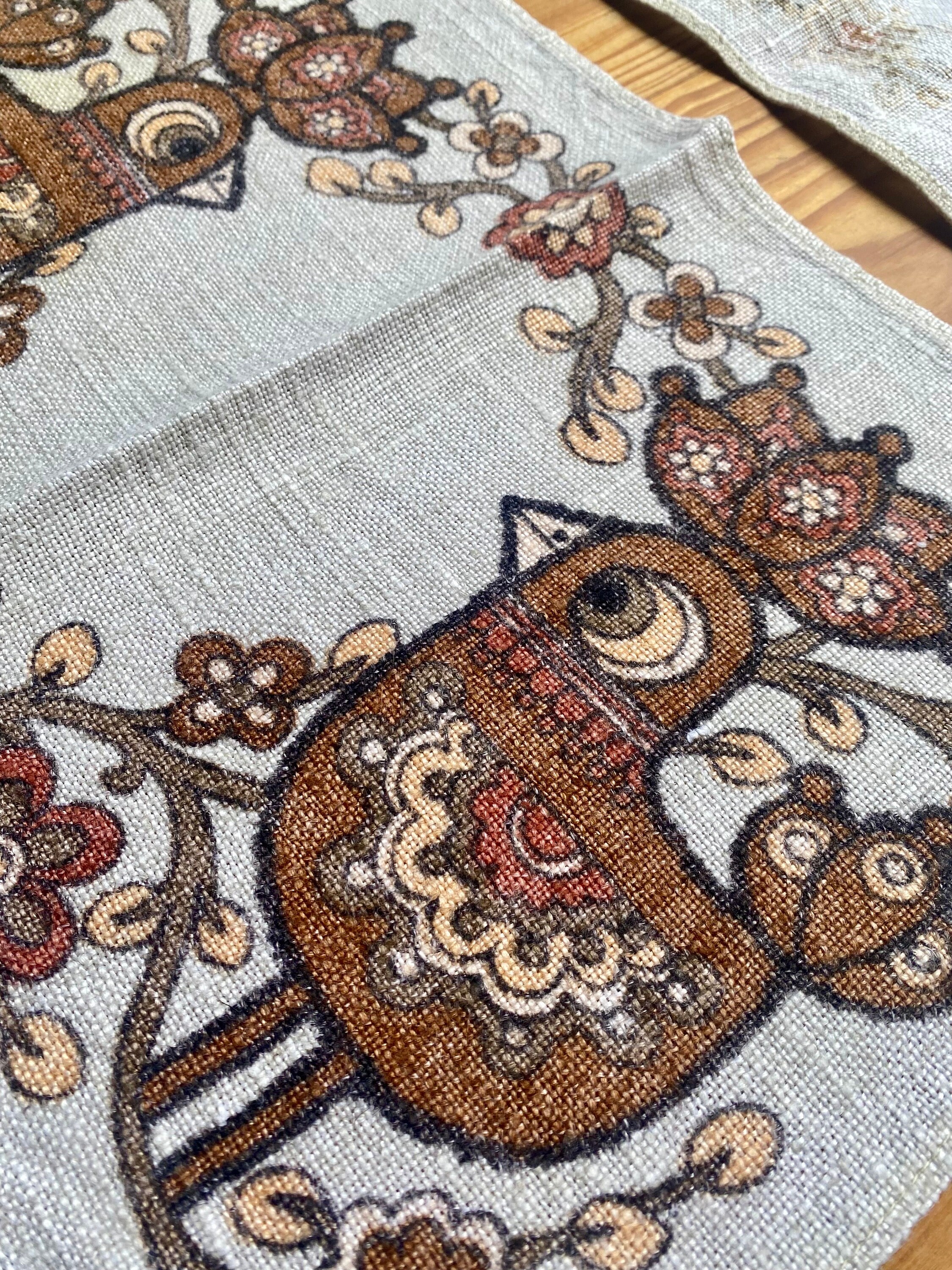 Magnifique nappe PORTHAULT ET SES 6 sets de table en coton blanc brodés