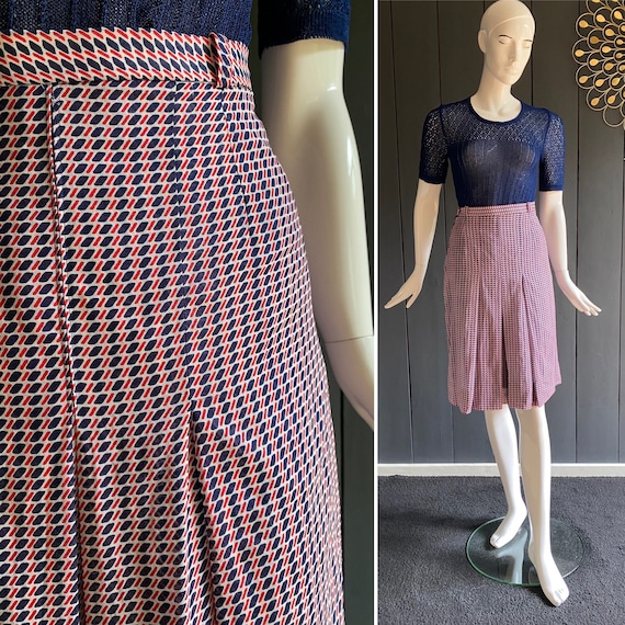 Vintage 60s hand-sewn skirt flared cut with hollo… - image 1