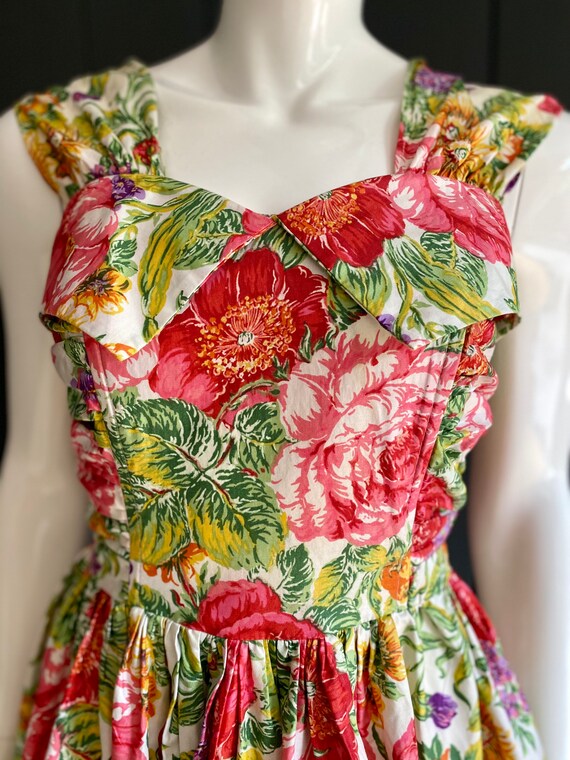 Vintage 80s dress inspired by the 1950s swing cut… - image 5