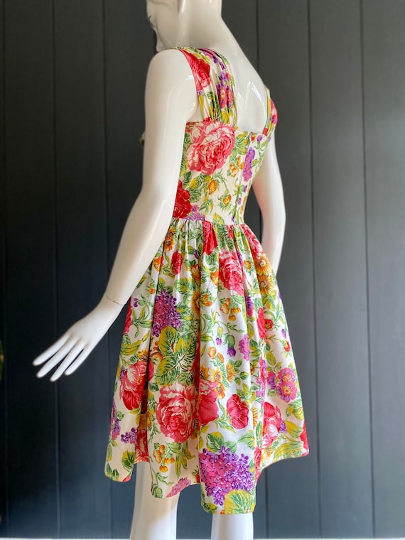 Vintage 80s dress inspired by the 1950s swing cut… - image 4