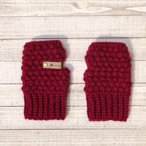 Sweet Bean Fingerless Gloves Crochet Pattern image 3