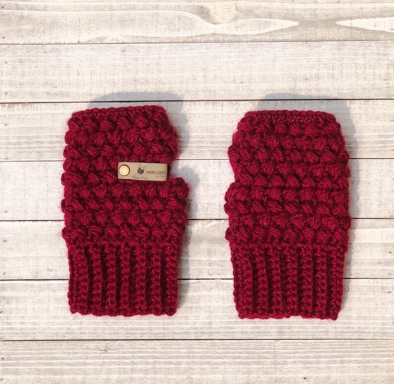 Sweet Bean Fingerless Gloves Crochet Pattern image 3