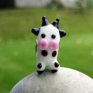 1 piece Lampwork cow-bead, Murano glass beads image 1