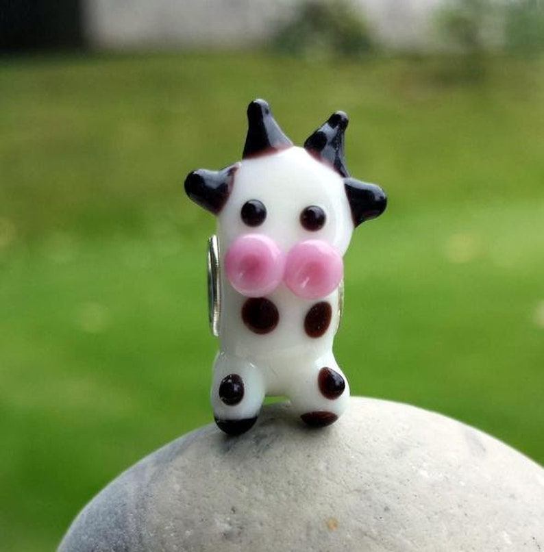 1 piece Lampwork cow-bead, Murano glass beads image 1