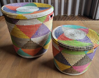 Afrikaanse africani wasmanden zeegras multicolor manden handgemaakt dal Senegal fairtrade