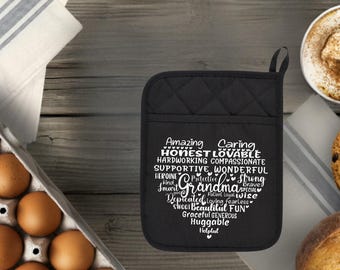 Custom Grandma Potholder: Personalized Baking Gift